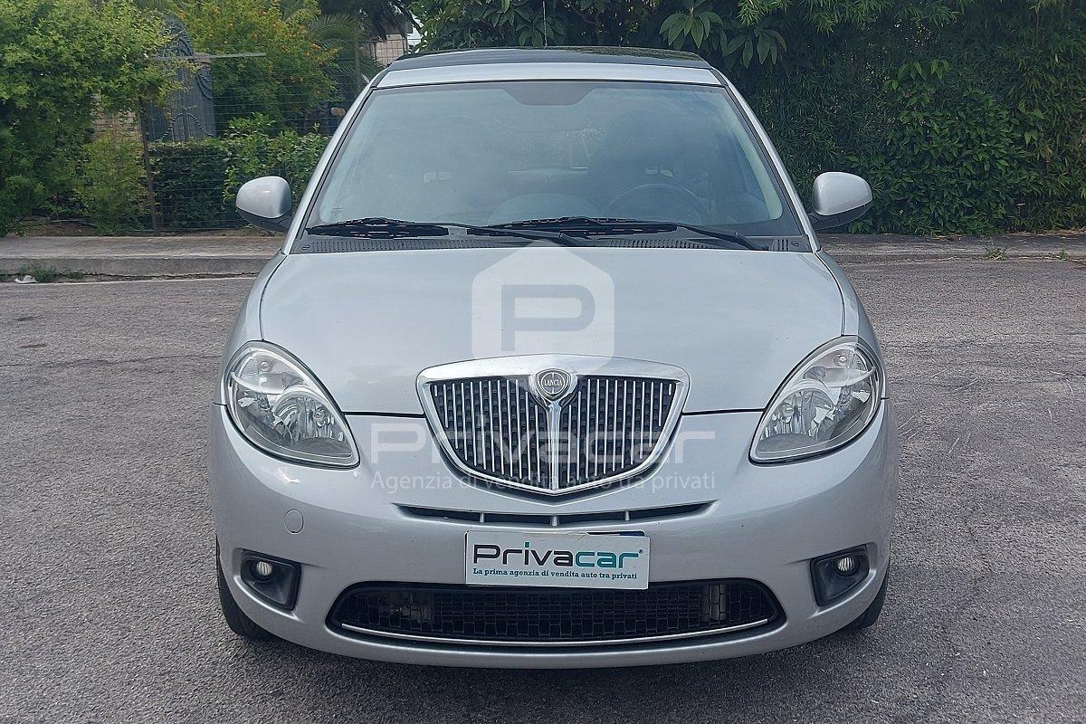 LANCIA Ypsilon 1.2 69 CV Platino