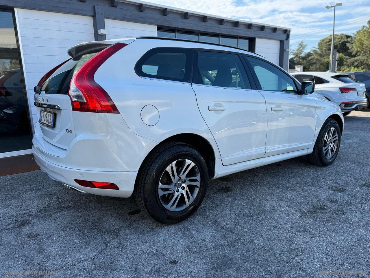 VOLVO XC60 D4 Geartronic Kinetic