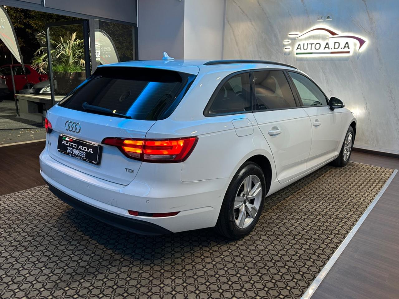 Audi A4 2.0 TDI 150 CV ultra S tronic Business Sport