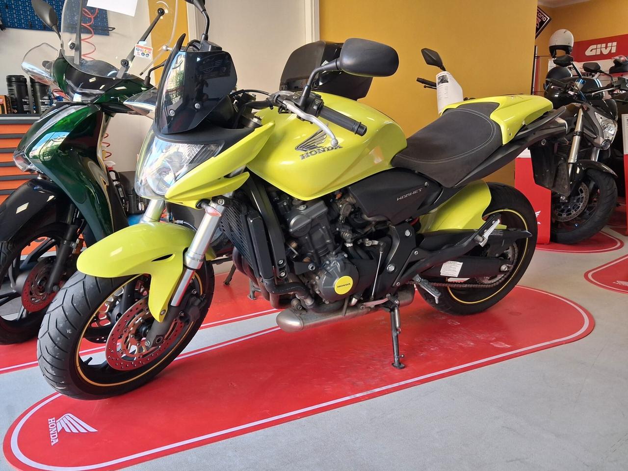 Honda Hornet 600 SPECIAL EDITION