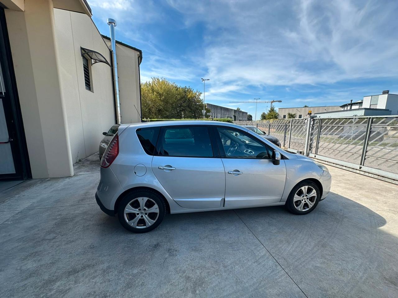 Renault Scenic Scénic 1.5 dCi 110CV Dynamique