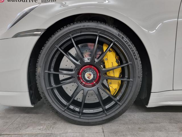 PORSCHE 911 Turbo S Cabriolet 650 cv