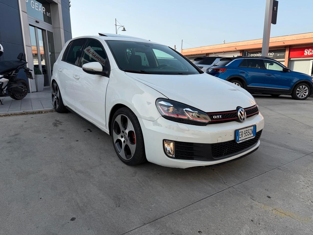 Volkswagen Golf 2.0 TSI DSG 5p. GTI