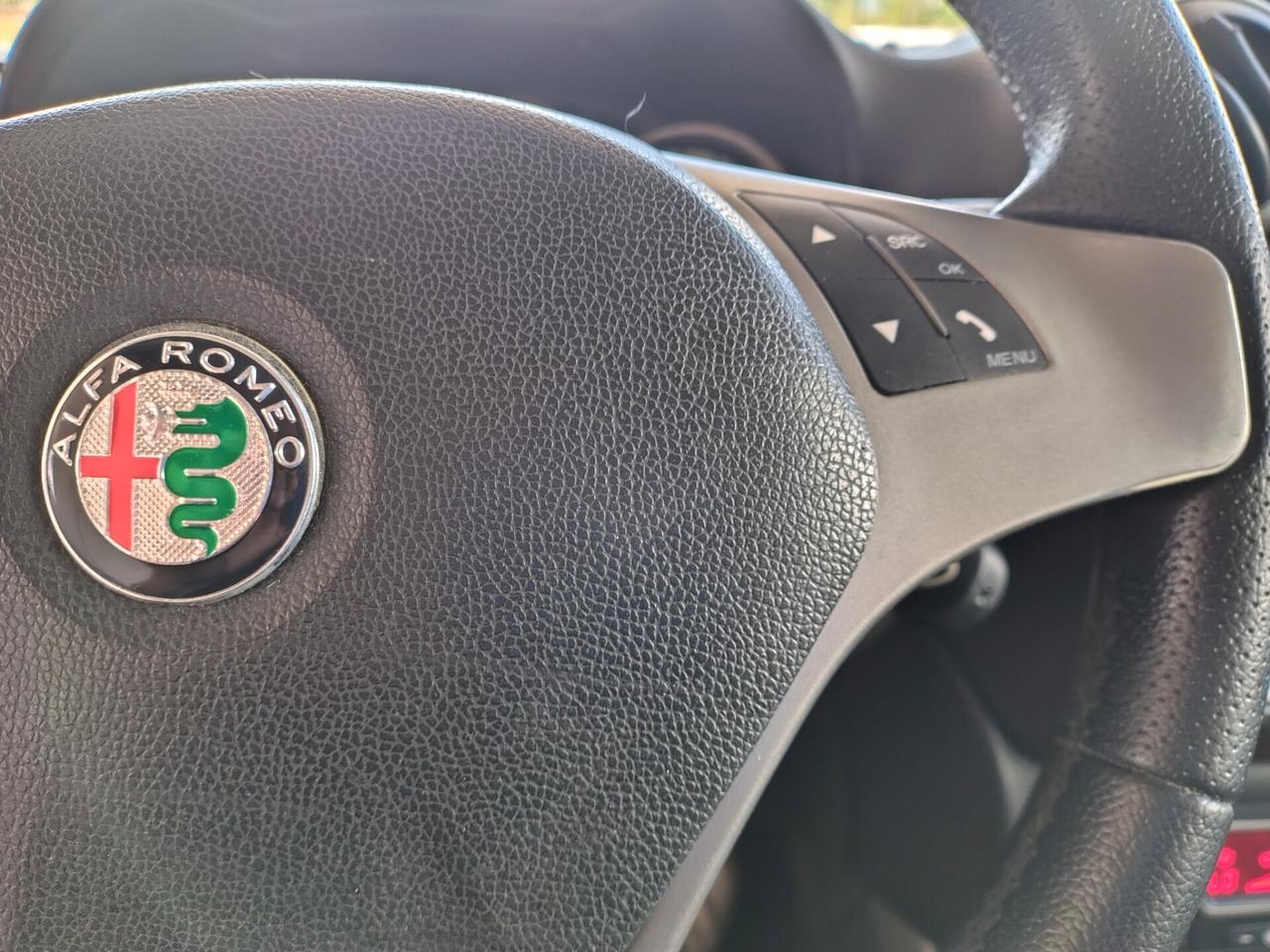 Alfa Romeo MiTo 1.3 JTDm-2 95 CV S&S Distinctive Sport Pack