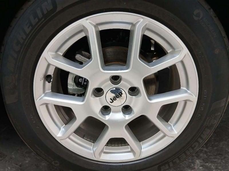 Jeep Renegade 1.5 turbo t4 mhev 2wd dct