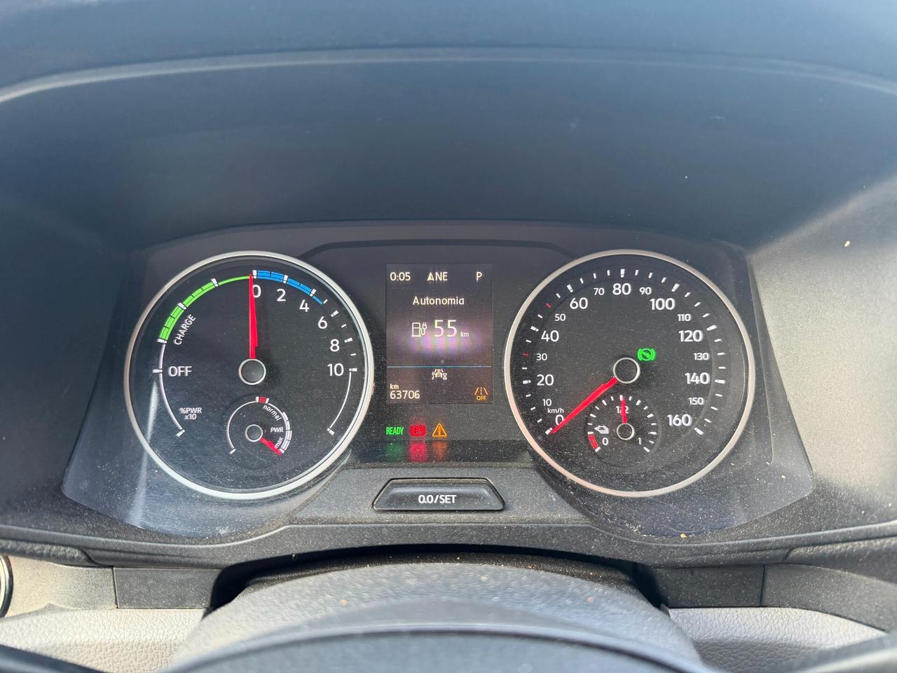 Volkswagen e-Crafter 35 q Furgone ! differenziale rotto !