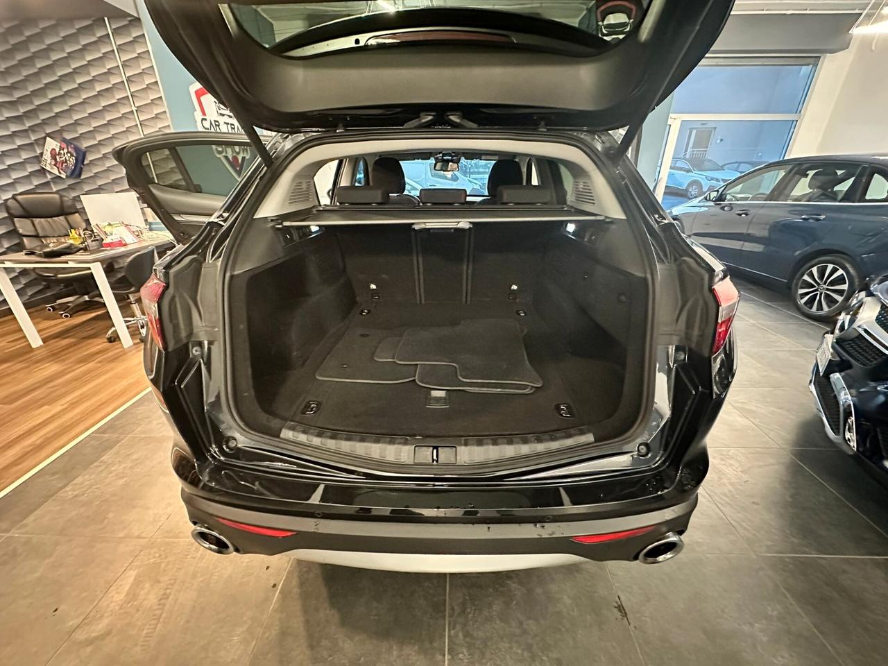 Alfa Romeo Stelvio 2.2 Turbodiesel 190 CV AT8 RWD Business