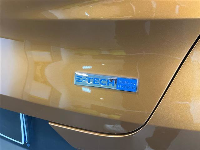 RENAULT Captur 1.6 E-TECH Plug-in Hybrid 160cv Intens Auto