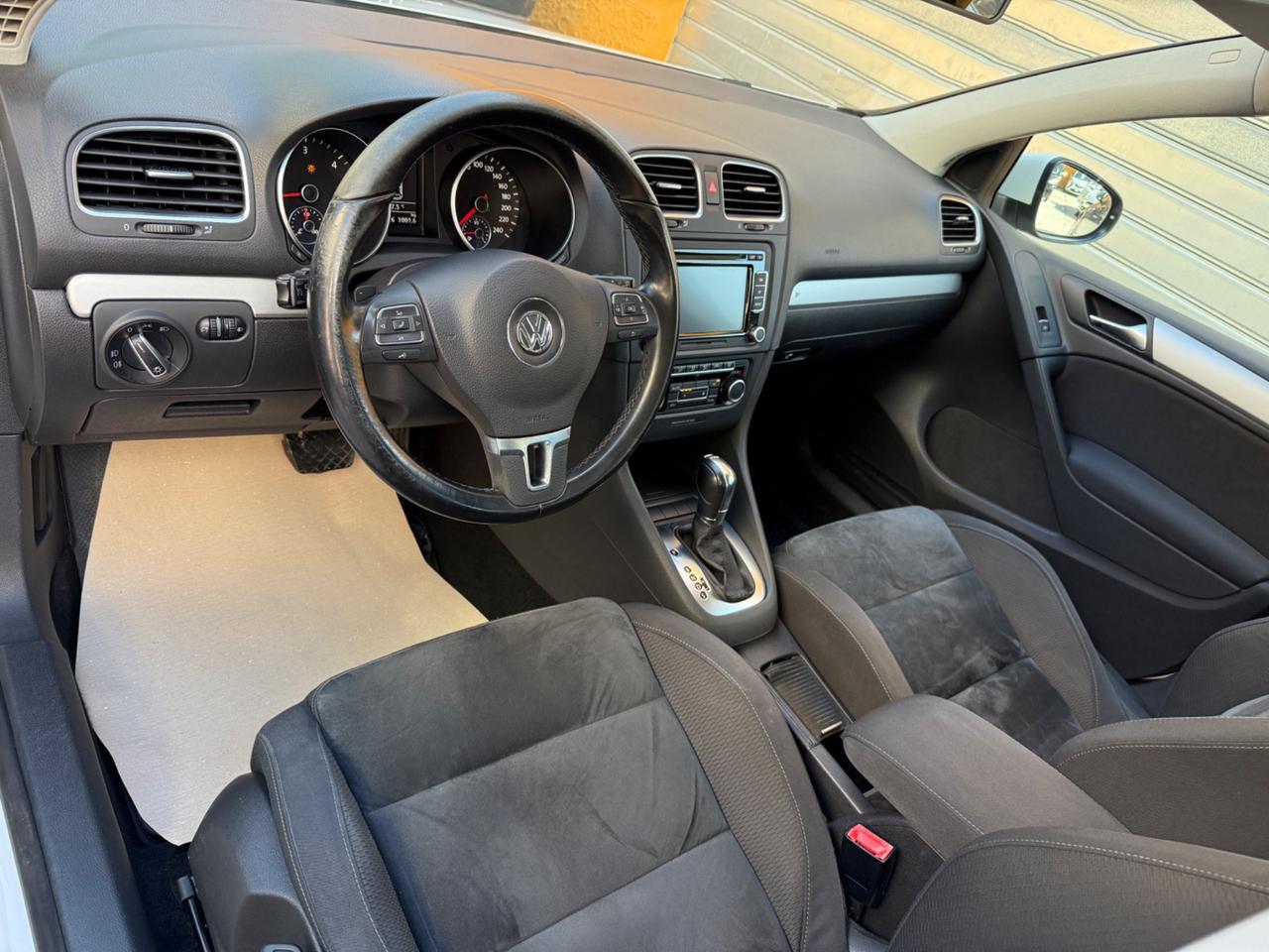 Volkswagen Golf 1.6 TDI DPF DSG 5p. Highline