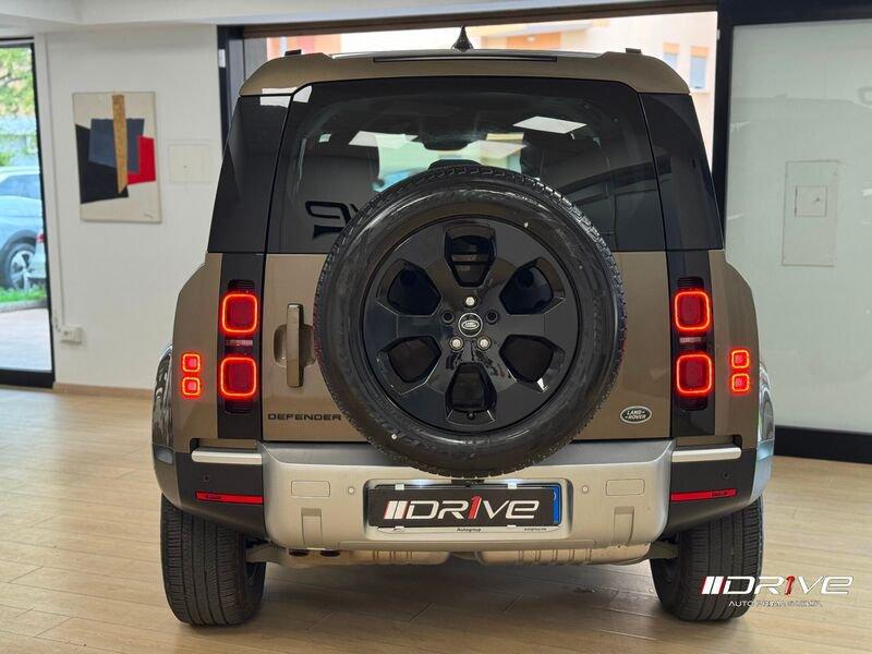 Land Rover Defender Defender 110 3.0D I6 300 CV AWD Auto SE