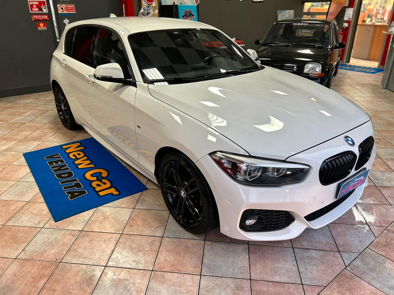 Bmw 118 118d 5p. Msport