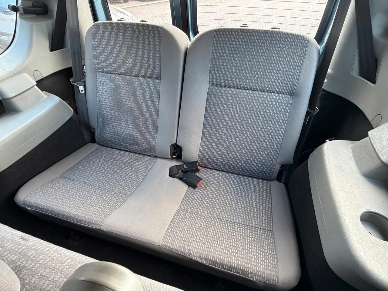 Dacia Logan MCV 1.5 DCI 85 cv. LAUREATE (7 posti)