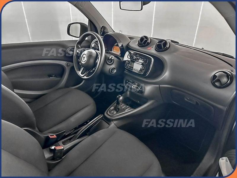 smart fortwo EQ Pure 22KW