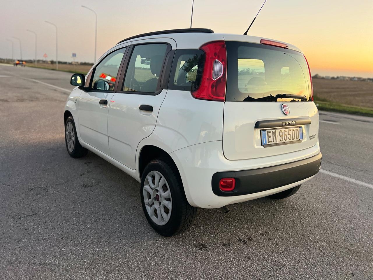 Fiat Panda 0.9 TwinAir Turbo Natural Power Lounge