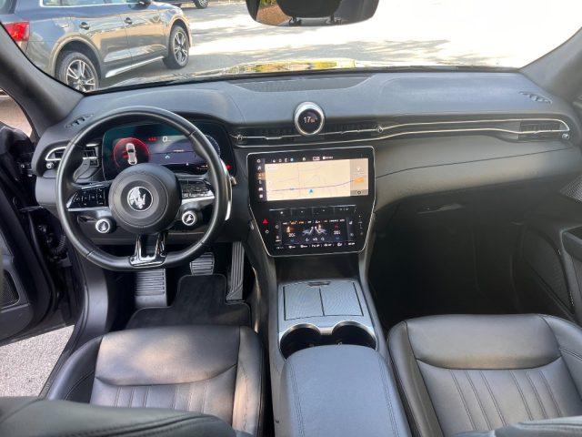 MASERATI Grecale MHEV 300 CV AWD GT