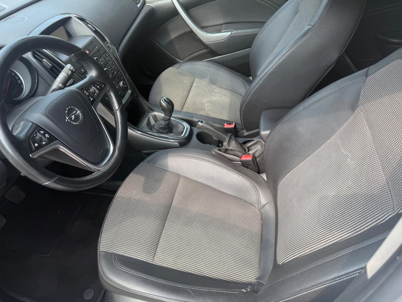 Opel Astra 1.4 Turbo 120CV 5 porte Cosmo