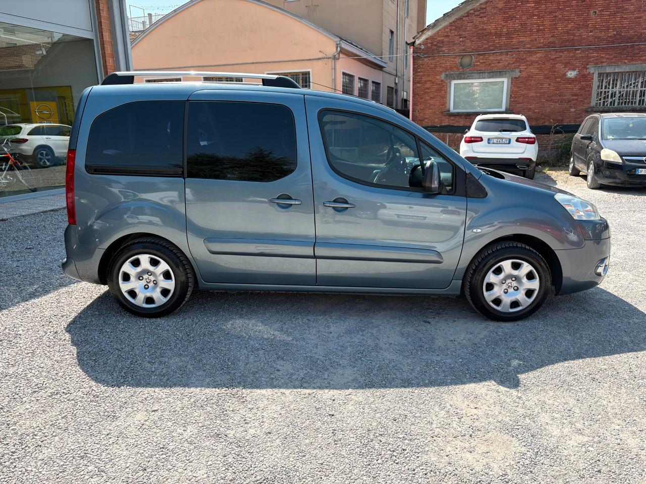 Peugeot Partner Tepee 1.6 Metano - Panoramico
