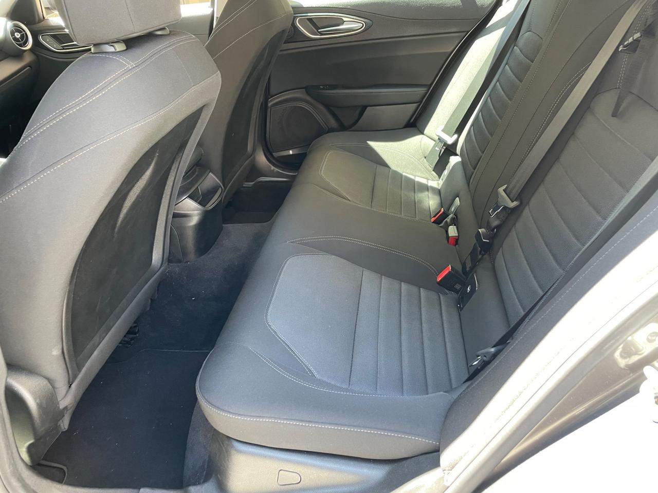 Alfa Romeo Giulia 2.2 Turbodiesel 160 CV AT8 Business