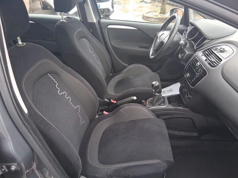 Fiat Punto 1.2 8V 5 porte Lounge (100)