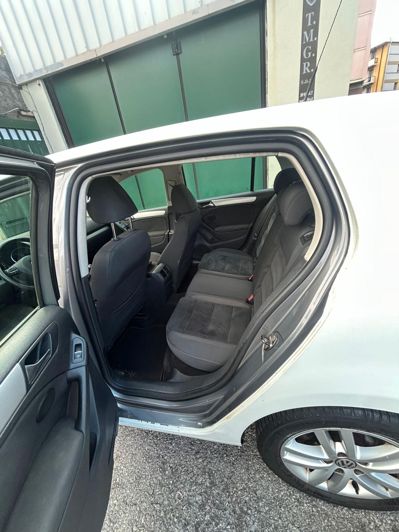 Volkswagen Golf 1.6 TDI DPF 5p. Highline