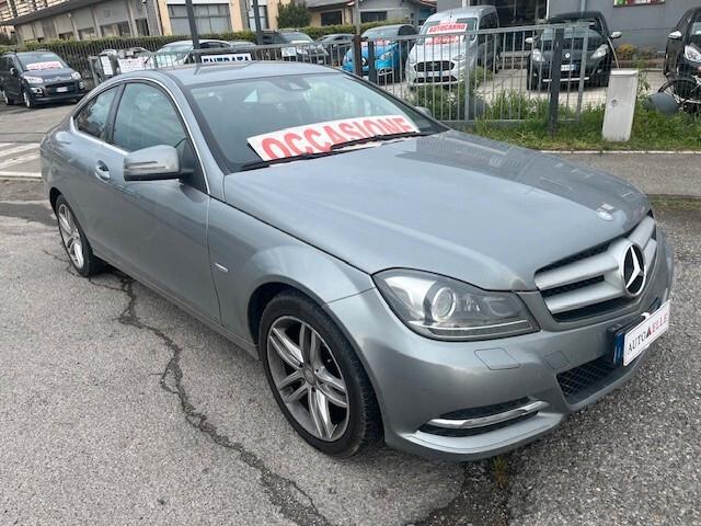 Mercedes-benz C 220 CDI BlueEFFICIENCY Coupé Executive