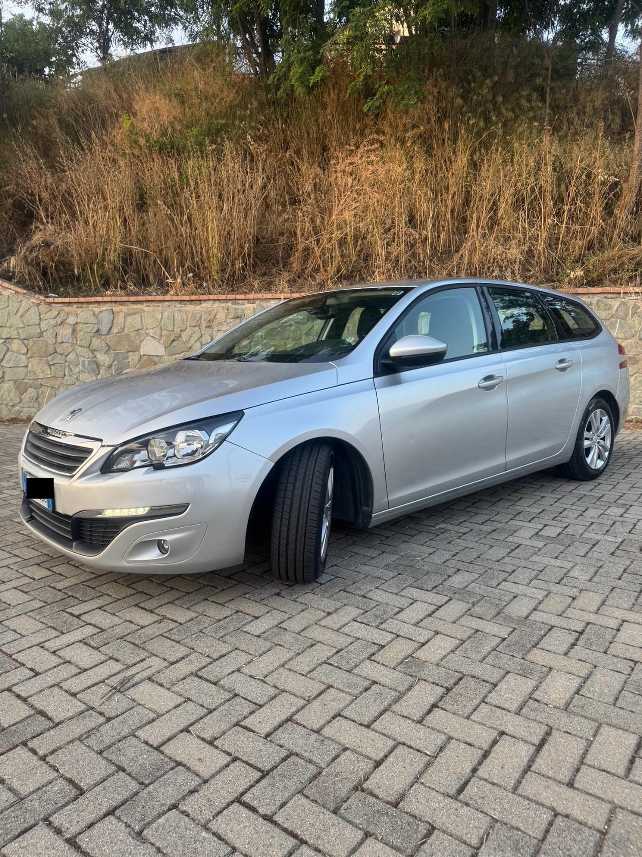 Peugeot 308 1.6 HDi 92Cv Business Sw 2015