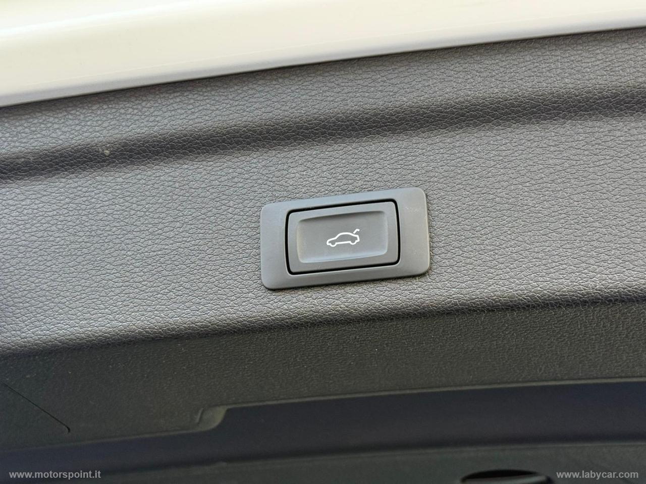 AUDI Q3 SPB 35 TDI S tronic Business Plus