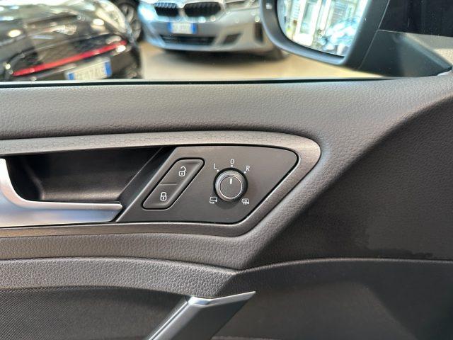 VOLKSWAGEN Golf GTI Performance 2.0 DSG -19"-Camera-DYnaudio-Keyless