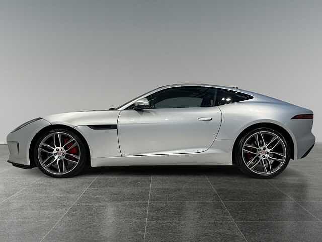 Jaguar F-TYPE 3.0 V6 aut. Coupé S 380cv