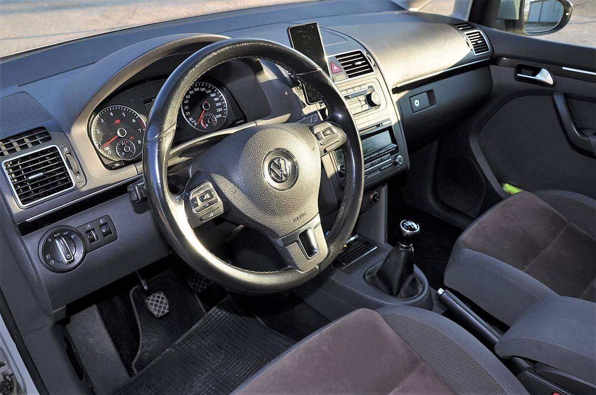 VOLKSWAGEN Touran 1.4 TSI Highline EcoFuel