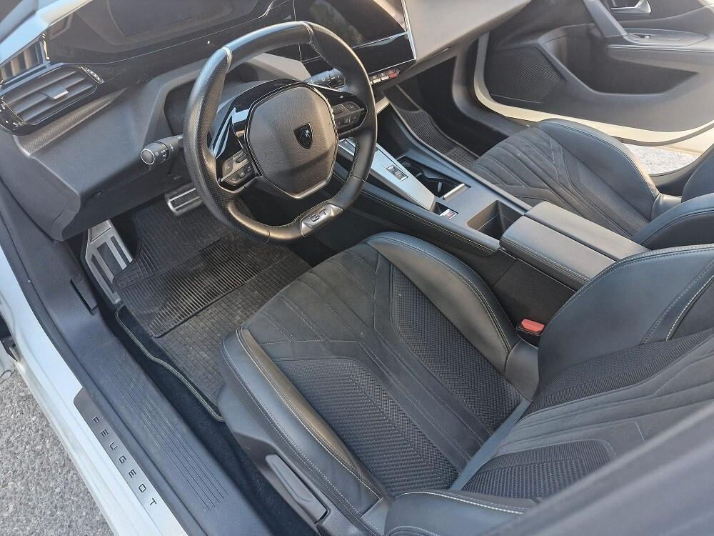 Peugeot 308 BlueHDi 130 S&S EAT8 GT