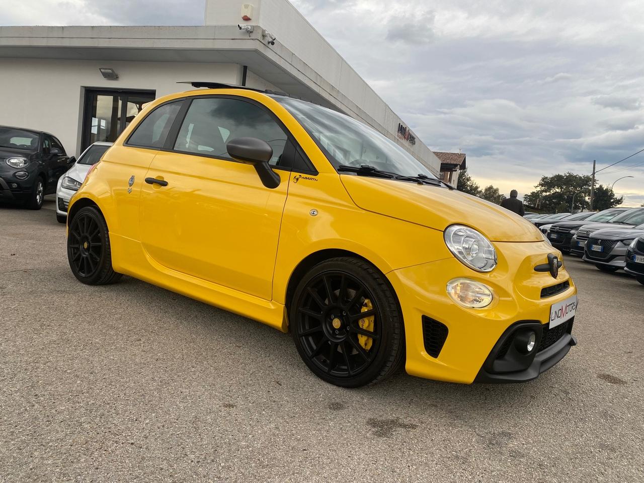 Abarth 595 1.4 Turbo T-Jet 180 CV Competizione