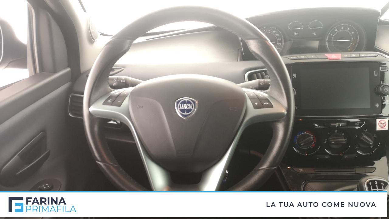 LANCIA Ypsilon III 2021 - Ypsilon 1.0 firefly hybrid Platino s&s 70cv