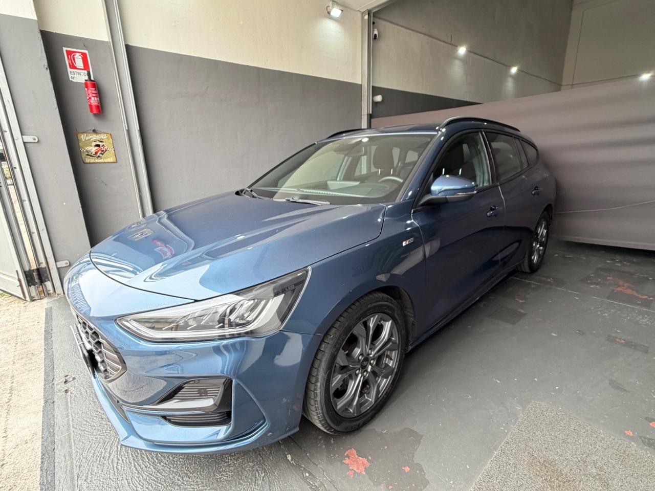 Ford Focus 1.0 EcoBoost Hybrid 125 CV SW ST-Line