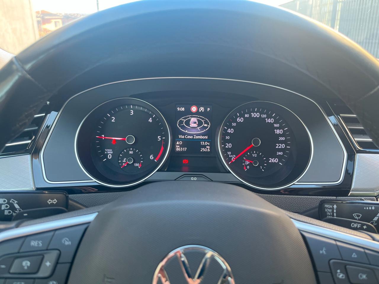 Volkswagen Passat Variant 2.0 TDI SCR EVO DSG Business**KM 86252**