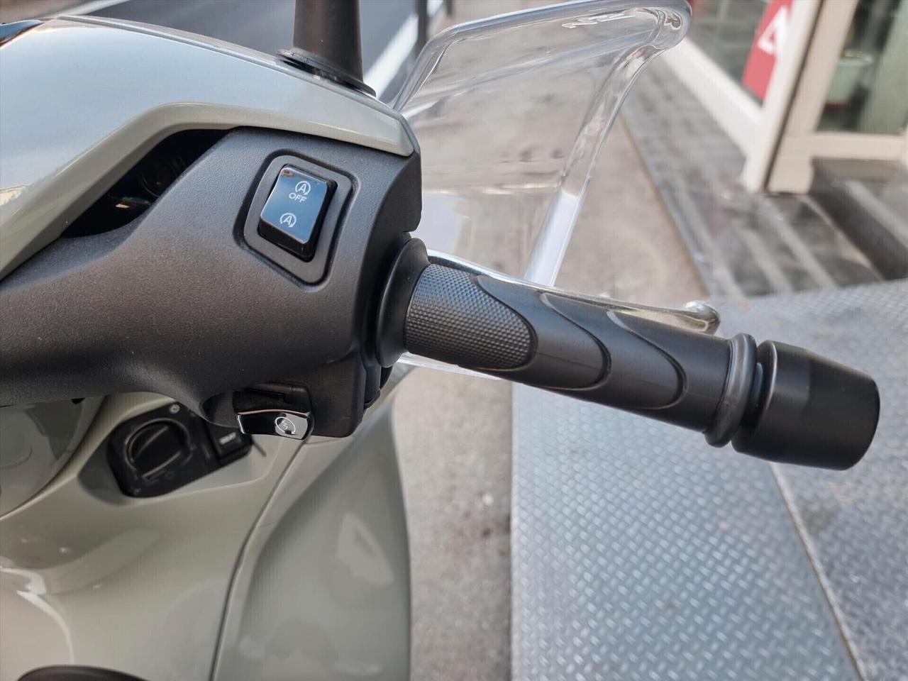 NEW Honda SH 125 UNICO PROPRIETRAIO