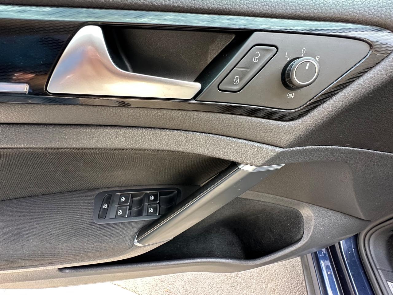 Volkswagen Golf VII GTI 2.0 211CV PANAMERICANA