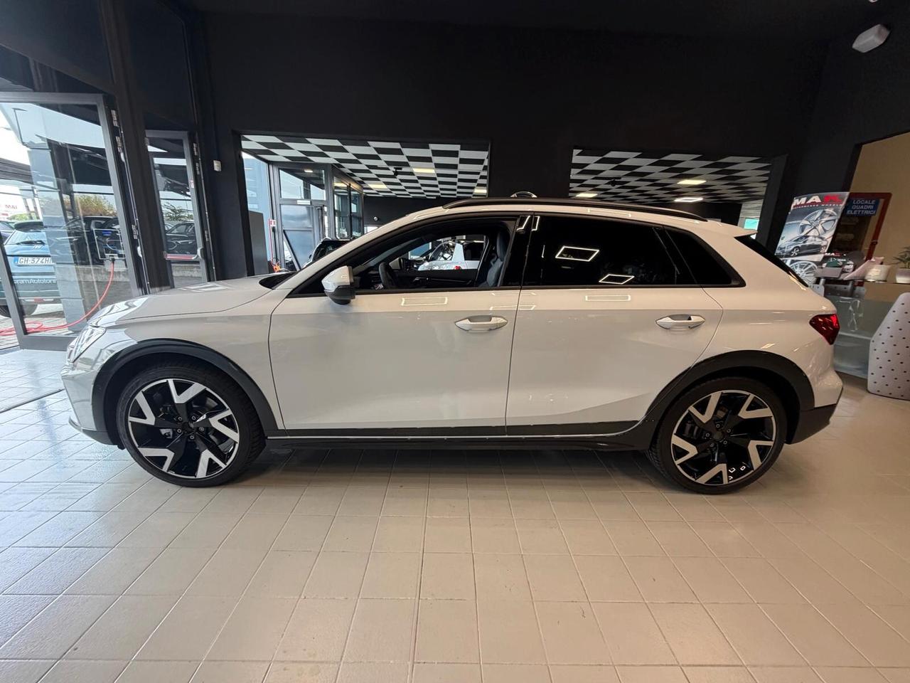 AUDI A3 4ª serie A3 allstreet 35 TFSI S tronic...