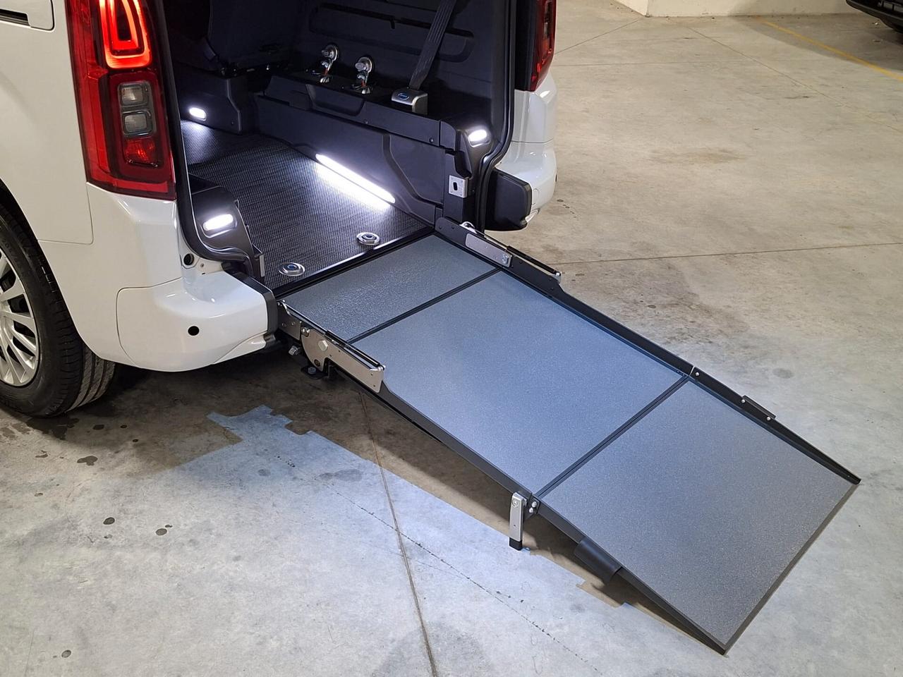 Toyota Proace City Verso 1.5D L1 Lounge TRASP. DISABILI