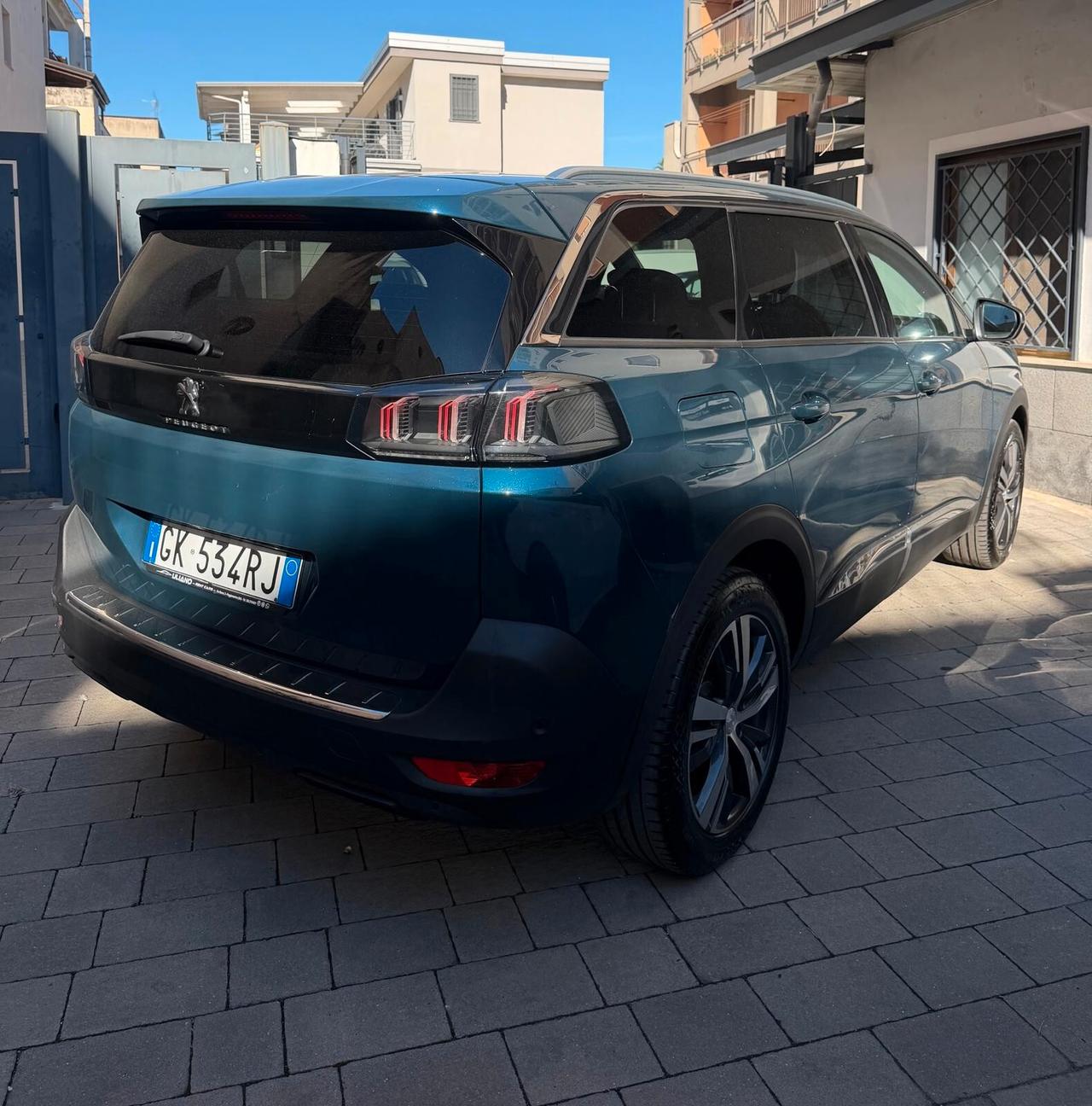 Peugeot 5008 1.5 BlueHDi 130 S&S EAT8 Allure Pack