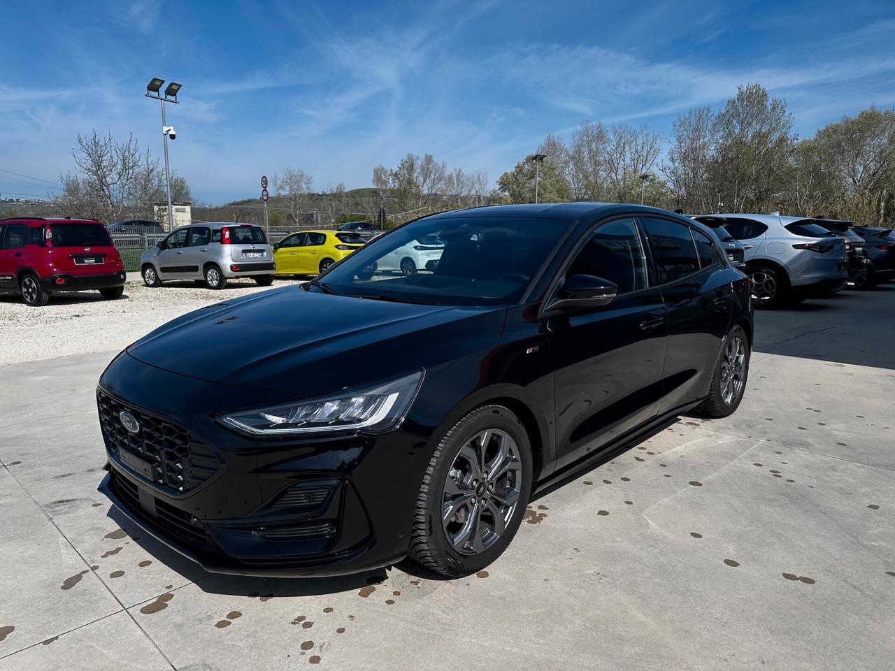 Ford Focus 1.5TDCI 115 CV automatico ST-Line PREZZO VERO