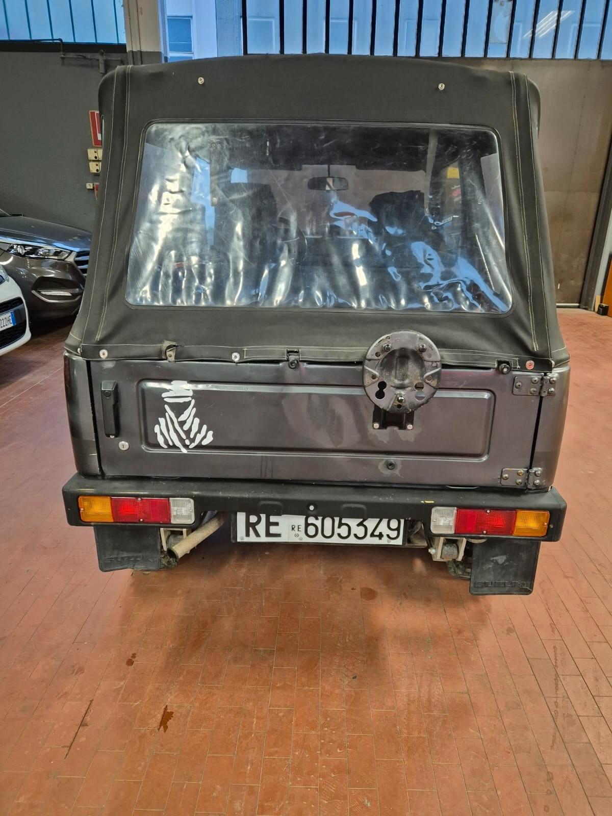 SUZUKI SJ413 4X4 - 1990