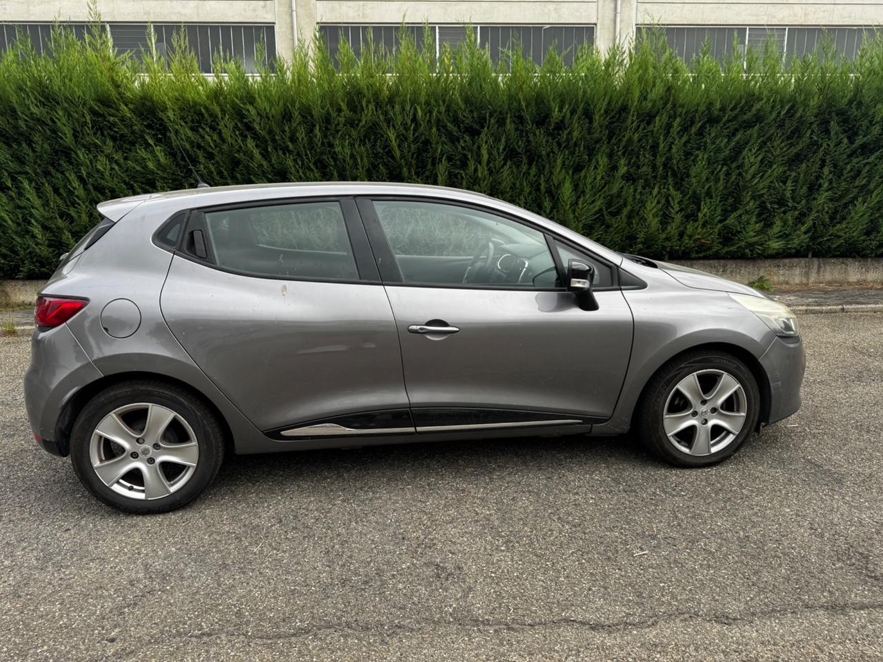 Renault Clio 1.2 75CV 5 porte Live