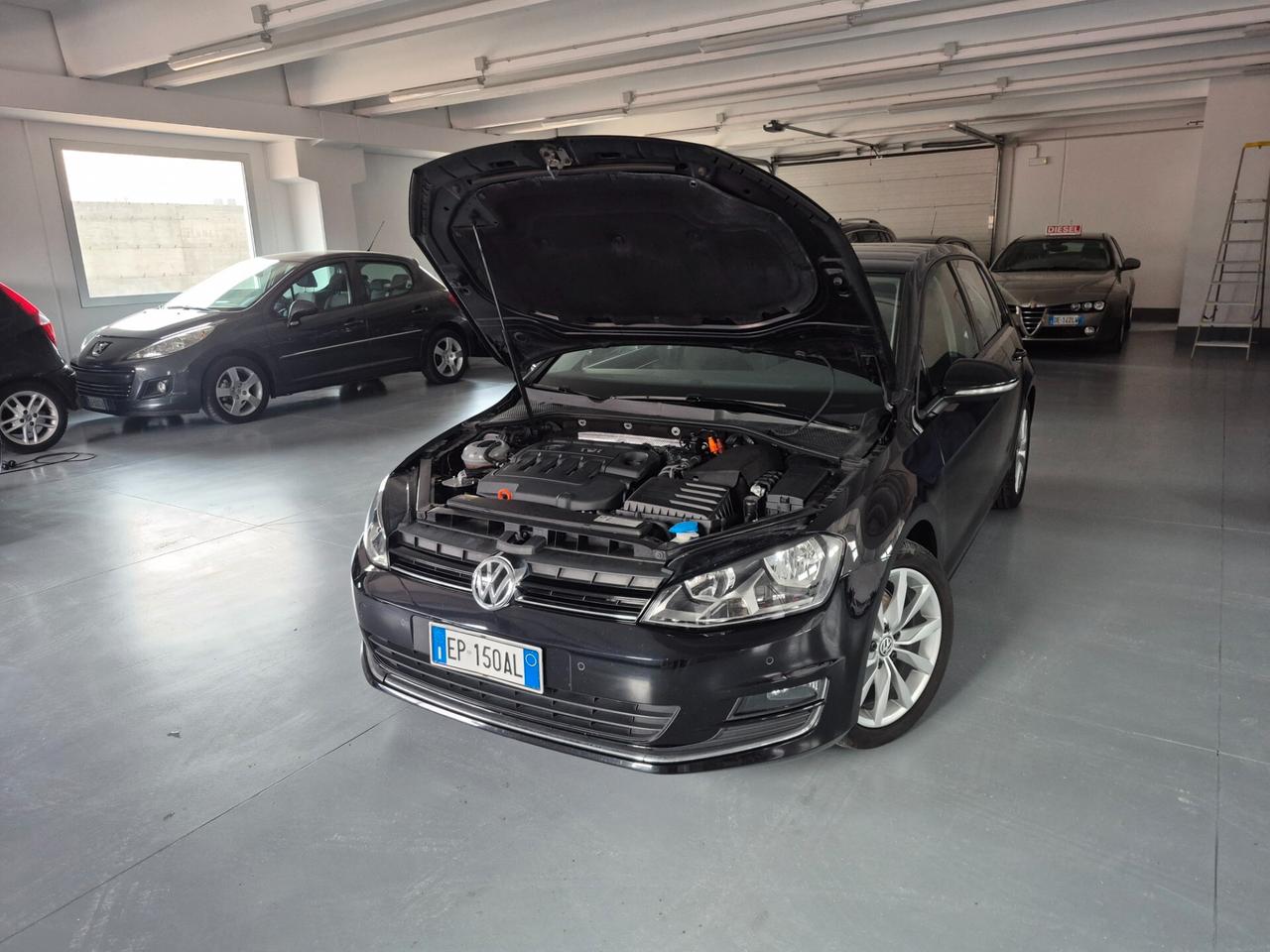 Volkswagen Golf Business 2.0 TDI DSG 5p. Highline BlueMotion Tech.