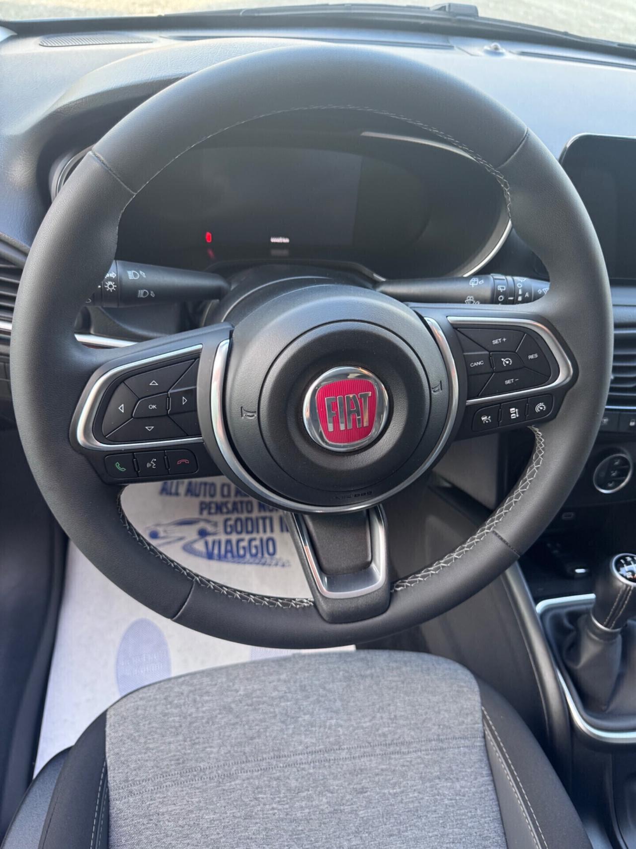 Fiat Tipo 1.0 5 porte Cross