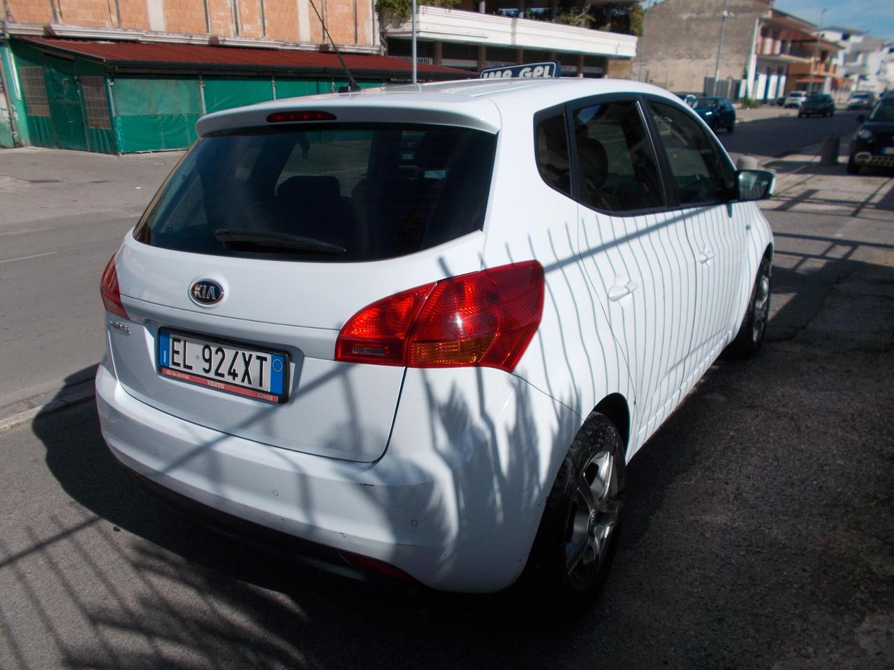 Kia Venga 1.4 GPL Easy