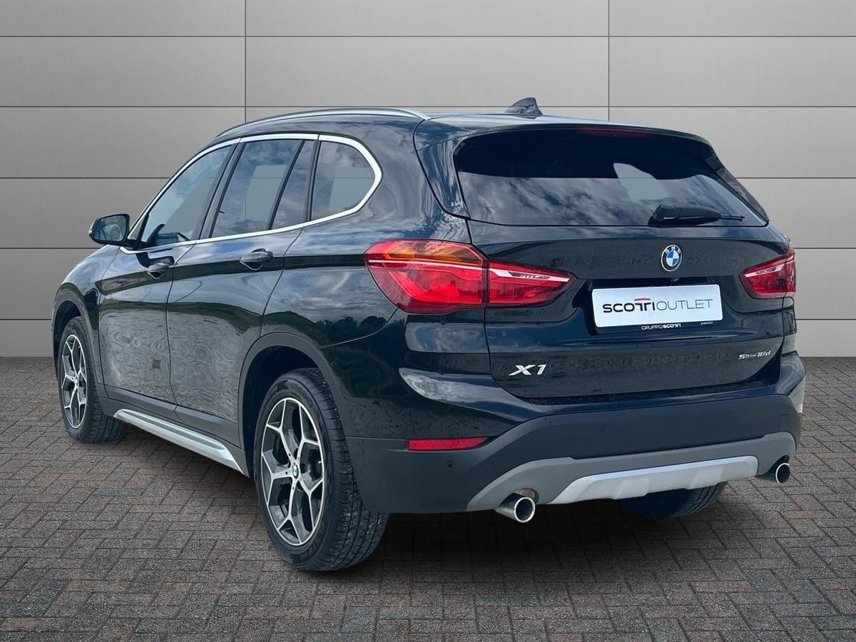 BMW X1 F48 - X1 sdrive18d auto my18