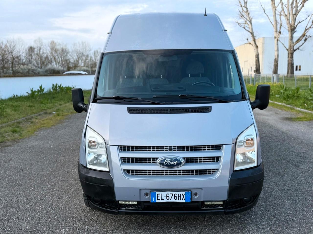 FORD TRANSIT 2.2 TETTO ALTO PASSO LUNGO 6 POSTI