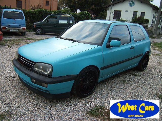 VOLKSWAGEN - Golf - 2.8 VR6 turbo