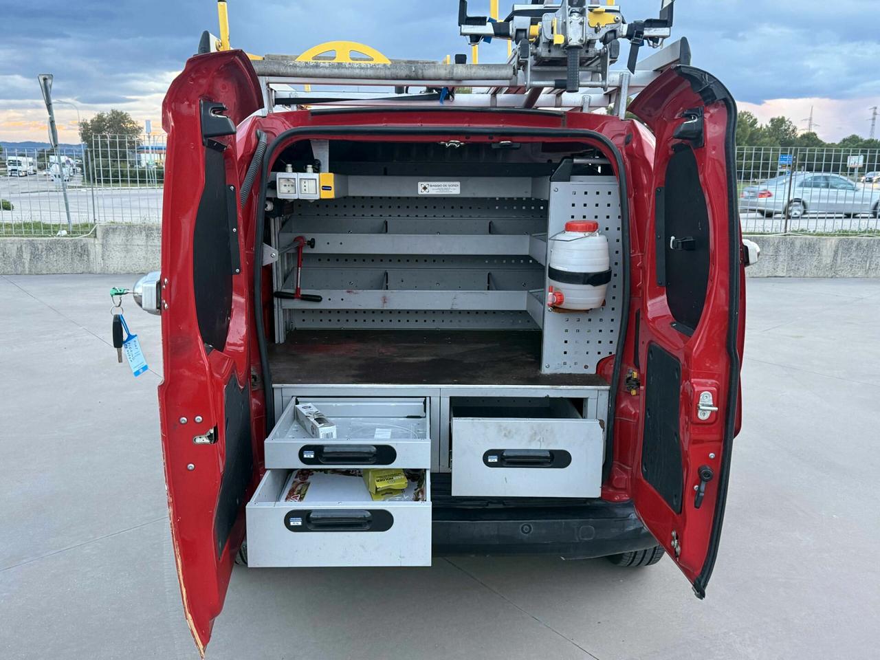 Fiat Fiorino 1.3 MJT 95CV Cargo Adventure